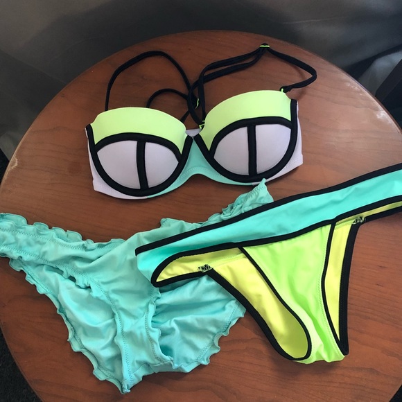 Victoria Secret swim bundle - Picture 2 of 8